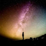 Read more about the article كارل ساغان و برتراند راسل بالدارجة